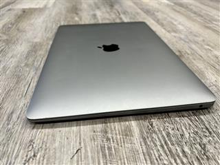 Apple MacBook Air 13